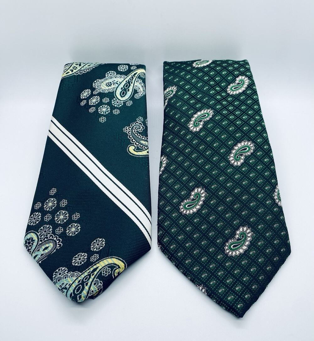 Grenada By Excello Vtg 70s Men's Textured Poly Wide Ties Green Paisley Textured